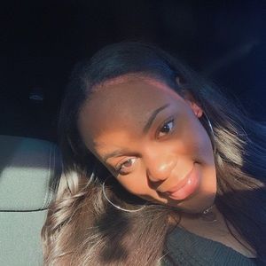 Meet your Posher, Nasya